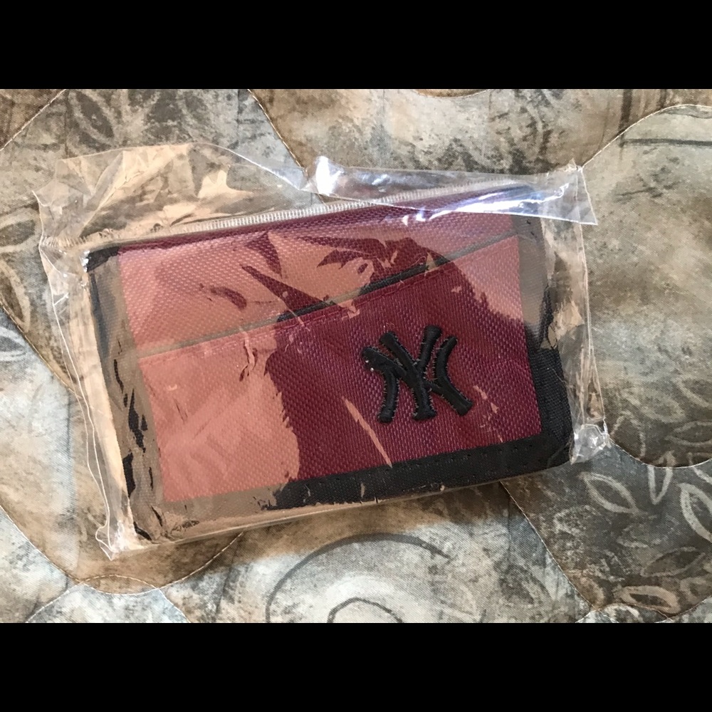 NWT New York yankees wallet